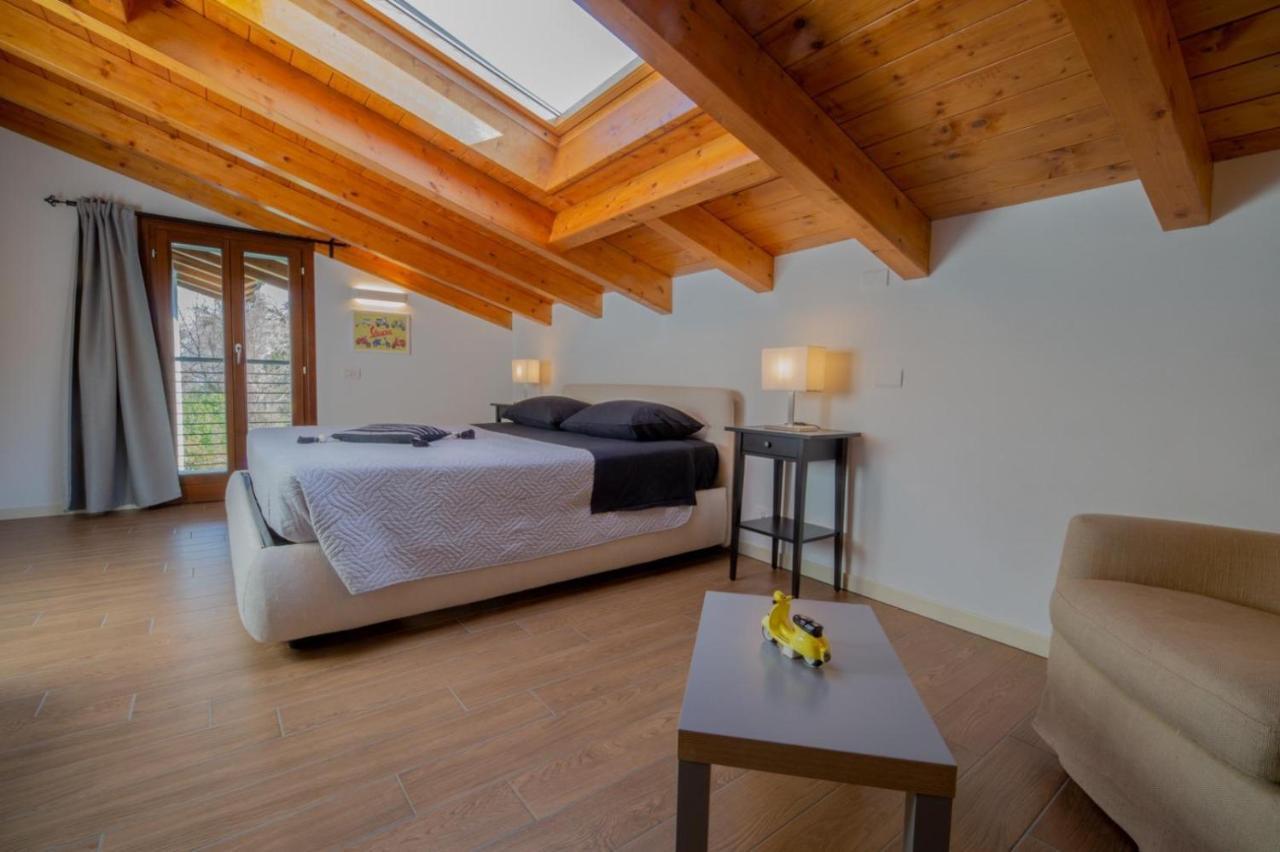 Maison Vespa Argegno Bagian luar foto