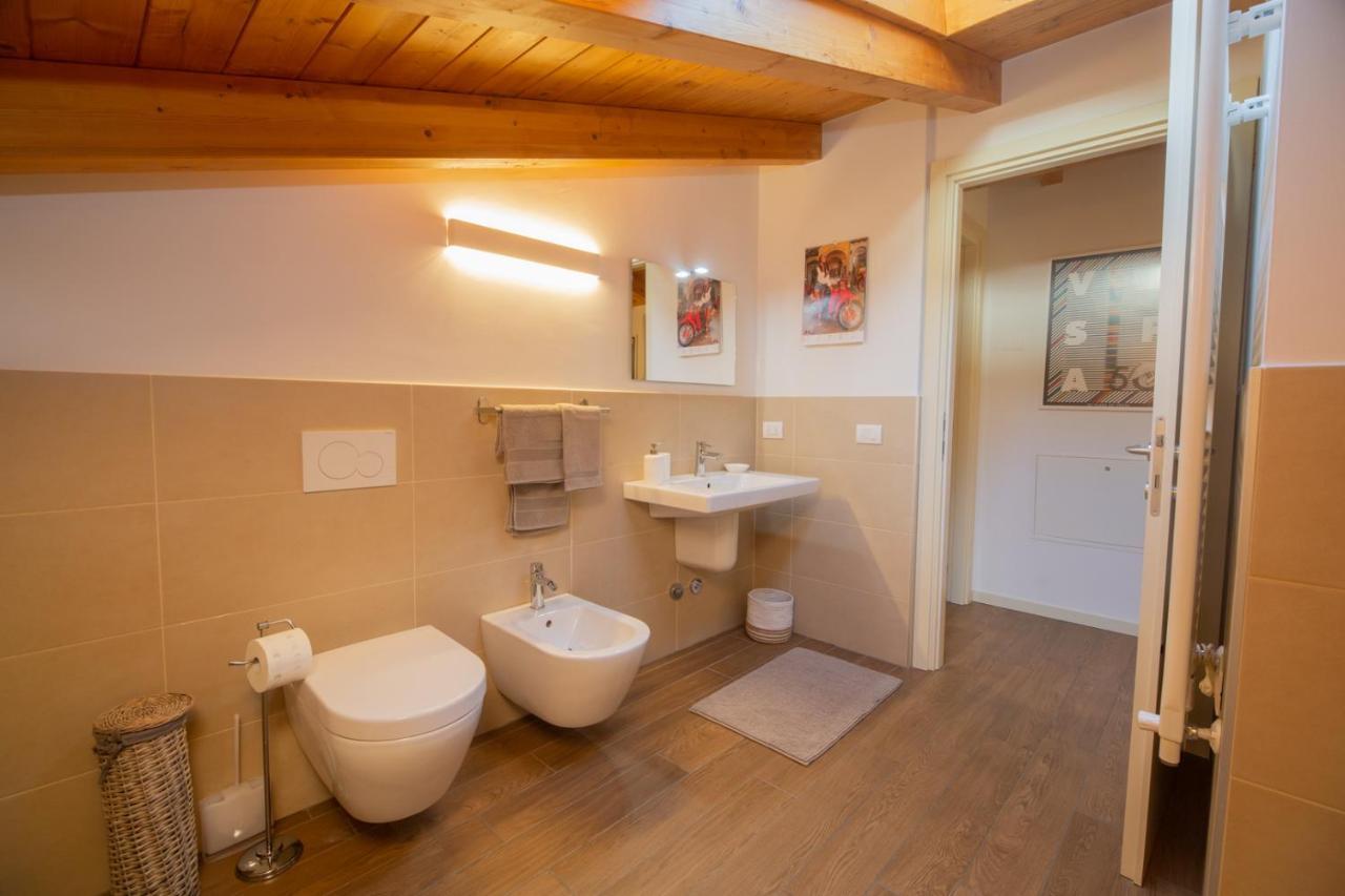 Maison Vespa Argegno Bagian luar foto